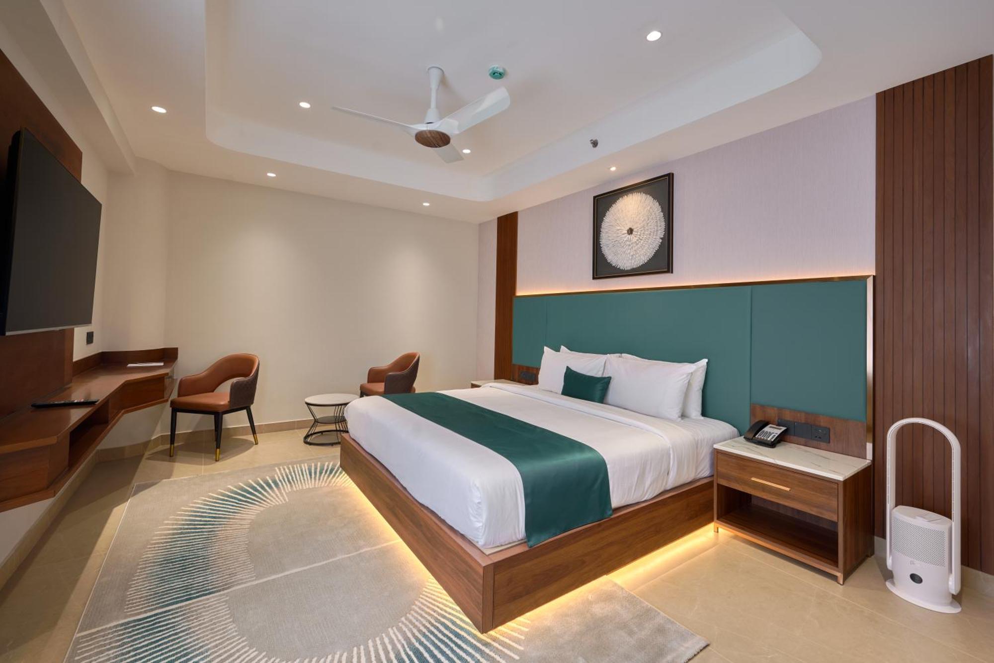 Kowju Airport Hotel Calicut Kondotty Exterior photo